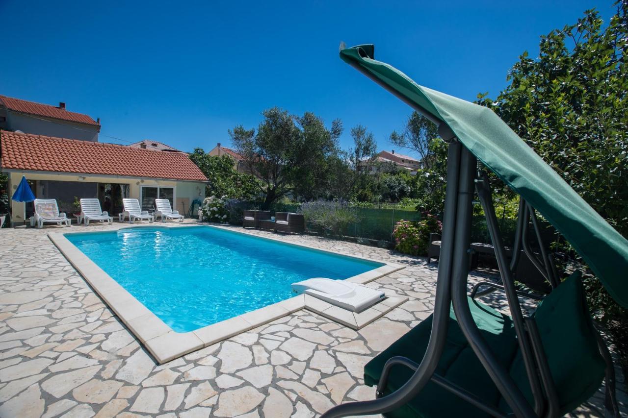 Family Friendly Apartments With A Swimming Pool Supetarska Draga - Donja, Rab - 2019 Εξωτερικό φωτογραφία