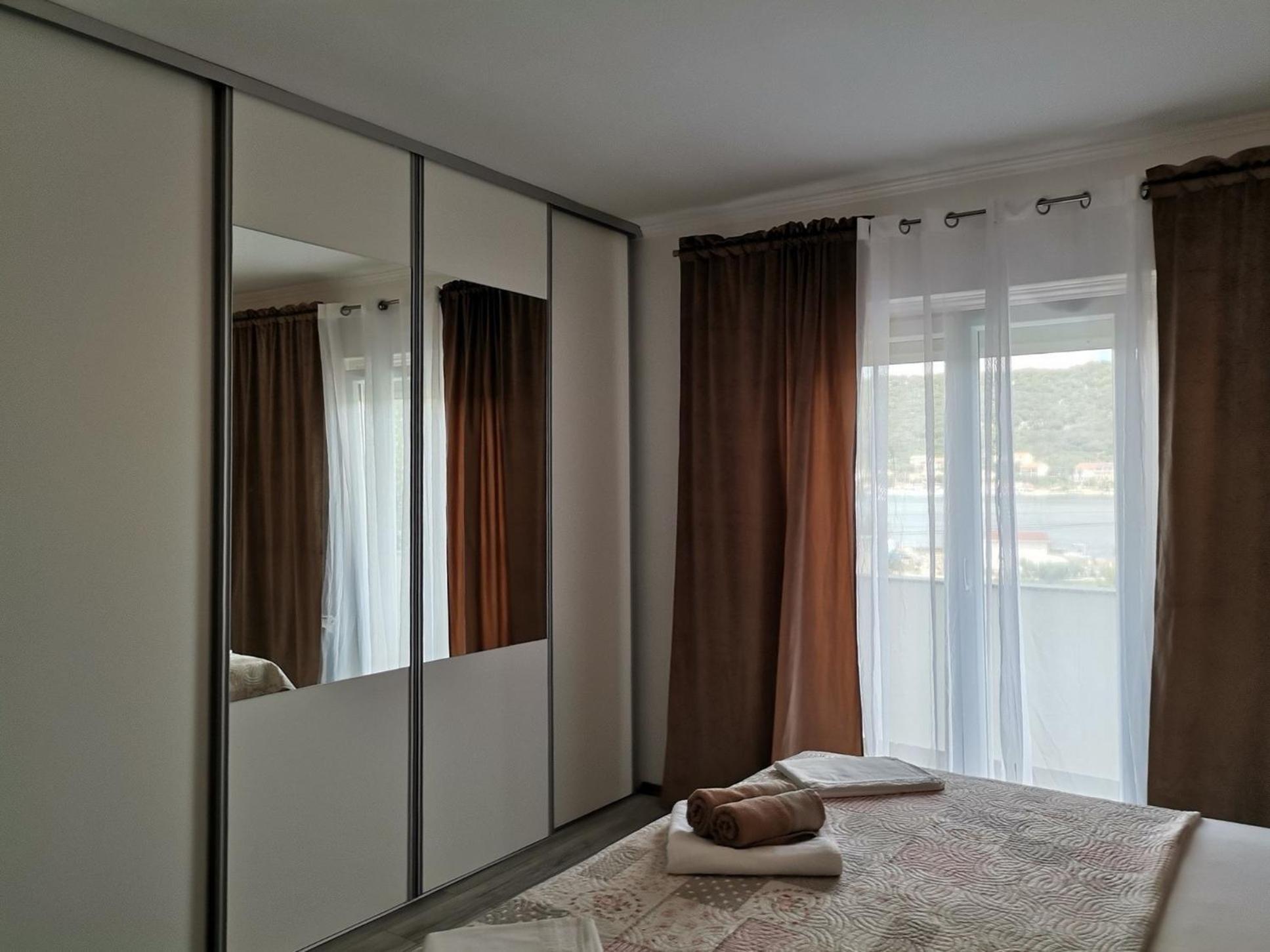 Family Friendly Apartments With A Swimming Pool Supetarska Draga - Donja, Rab - 2019 Δωμάτιο φωτογραφία