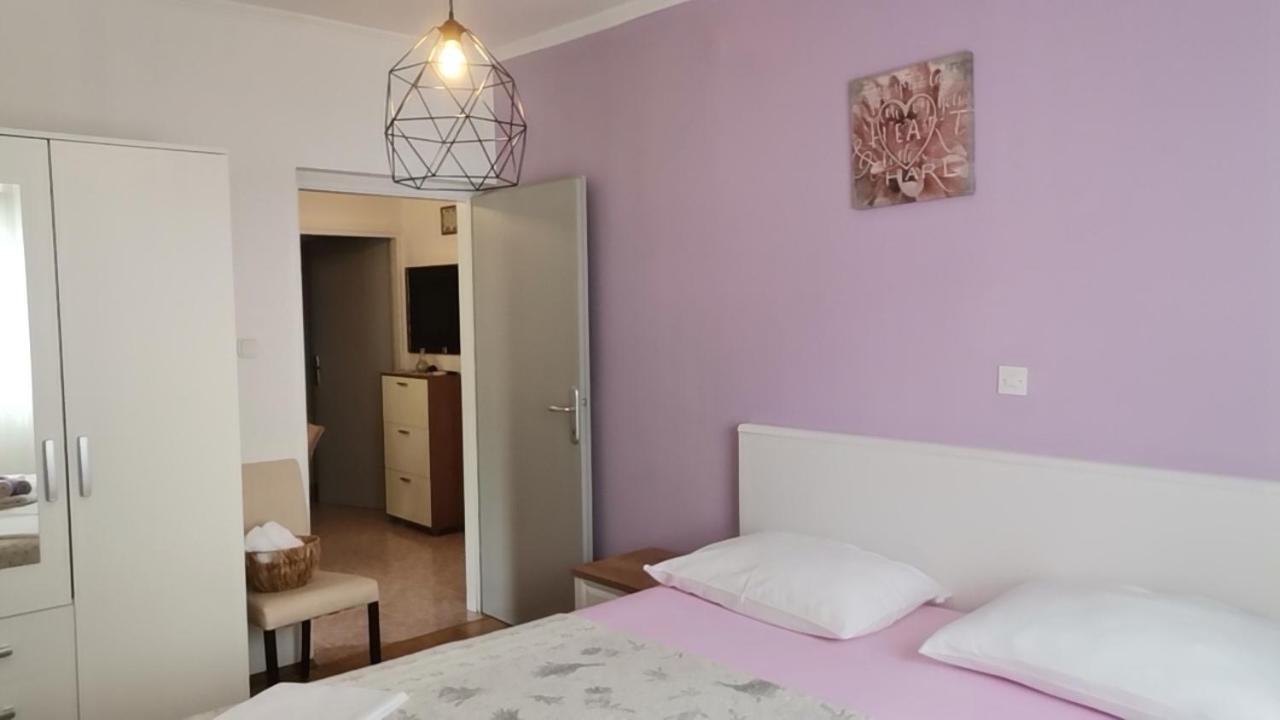 Family Friendly Apartments With A Swimming Pool Supetarska Draga - Donja, Rab - 2019 Δωμάτιο φωτογραφία