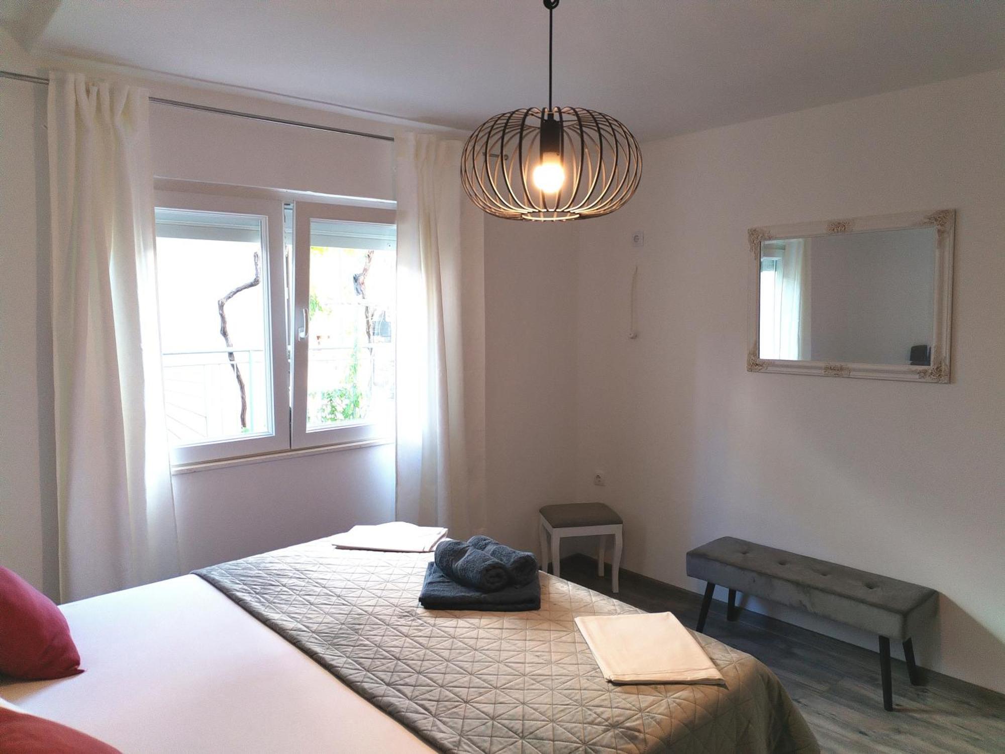 Family Friendly Apartments With A Swimming Pool Supetarska Draga - Donja, Rab - 2019 Δωμάτιο φωτογραφία